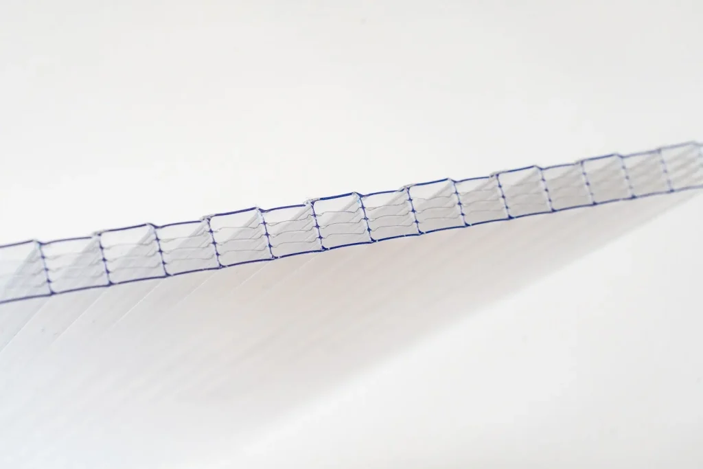 Cross-section of a clear Five Wall polycarbonate sheet