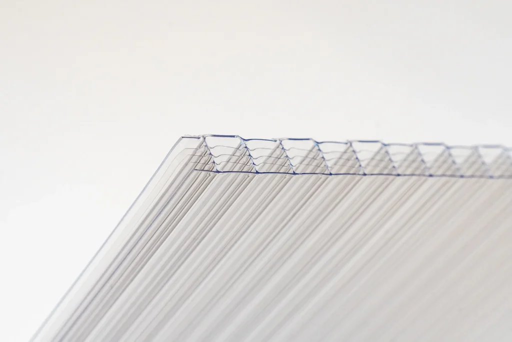 Five-wall polycarbonate cross-section